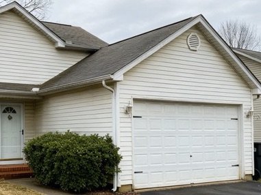 Antes del lavado exterior de la casa